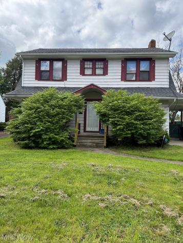 836 Canfield Road Youngstown OH 44511