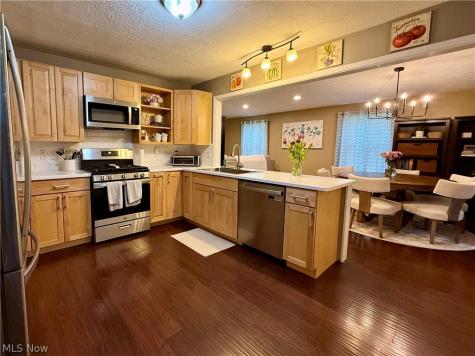 233 Baldwin Drive Berea OH 44017