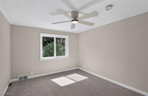 4 Owaissa Drive Eastlake OH 44095