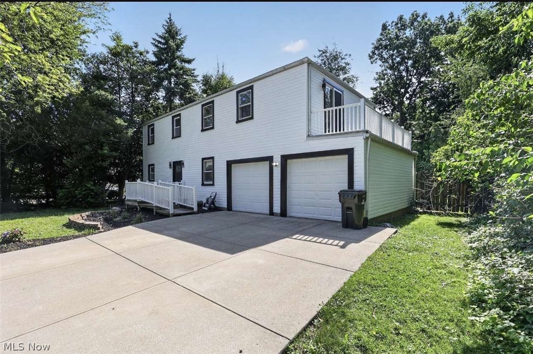 4 Owaissa Drive Eastlake OH 44095
