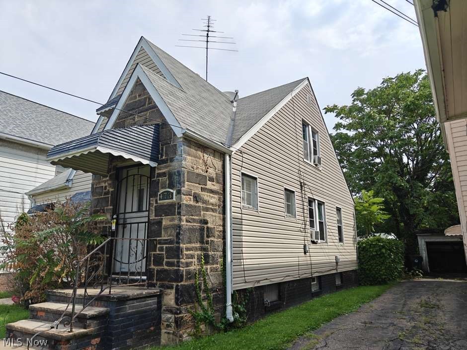 473 E 149th Street Cleveland OH 44110