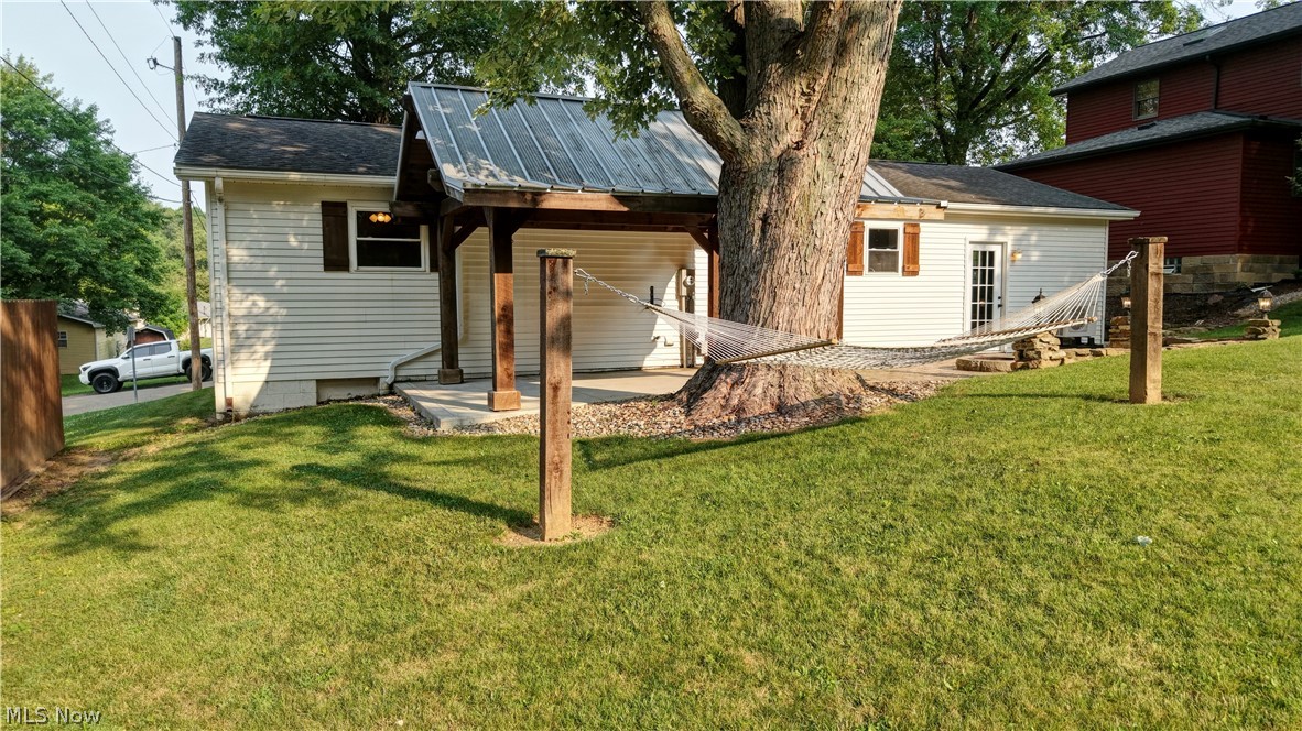 403 Engadine Court SW Sugarcreek OH 44681