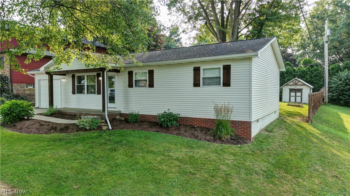 403 Engadine Court SW Sugarcreek OH 44681