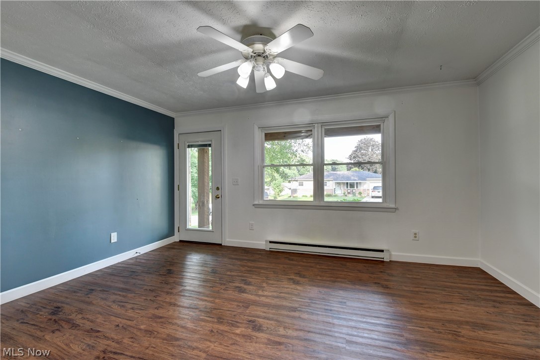 403 Engadine Court SW Sugarcreek OH 44681
