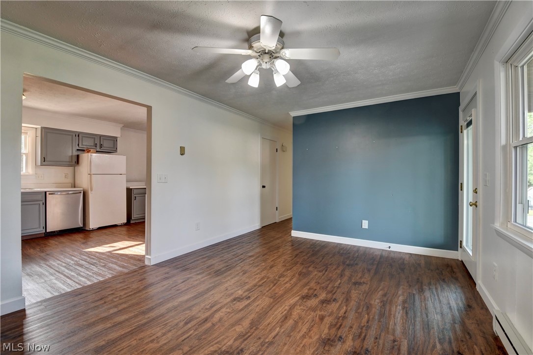 403 Engadine Court SW Sugarcreek OH 44681