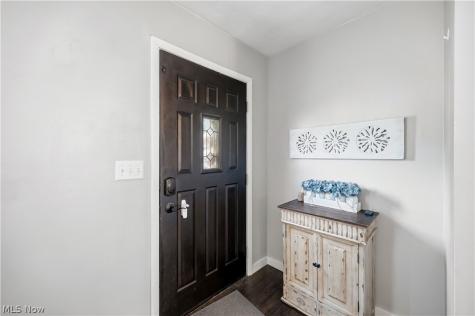 1004 Plymouth Drive Grafton OH 44044