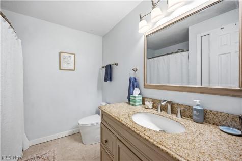 1004 Plymouth Drive Grafton OH 44044
