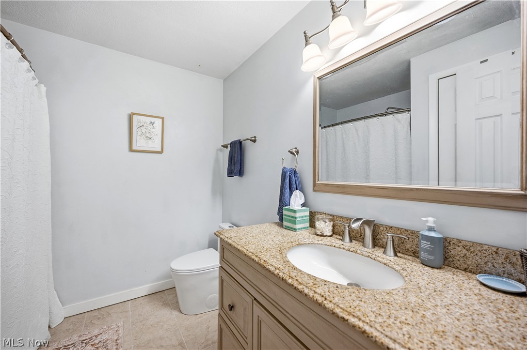 1004 Plymouth Drive Grafton OH 44044
