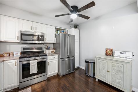 1004 Plymouth Drive Grafton OH 44044