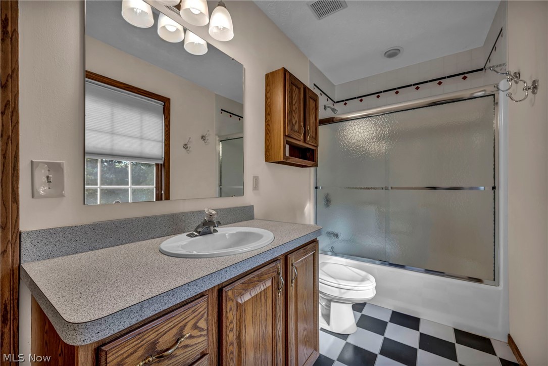7732 Debonaire Drive Mentor OH 44060