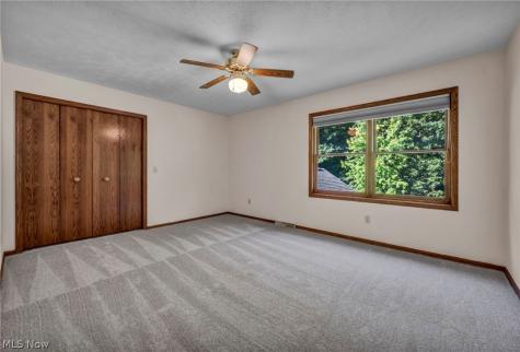 7732 Debonaire Drive Mentor OH 44060