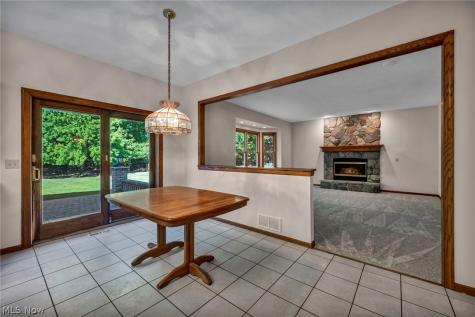7732 Debonaire Drive Mentor OH 44060