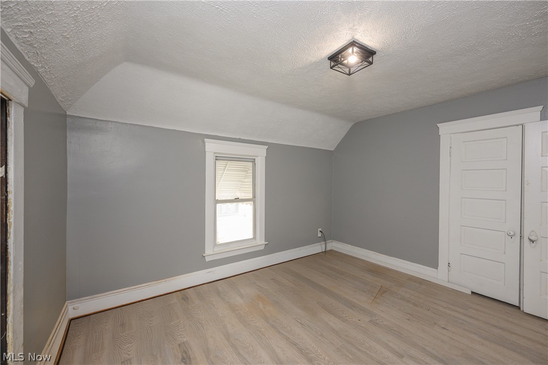686 E 92nd Street Cleveland OH 44108