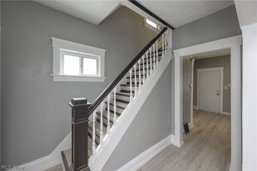 686 E 92nd Street Cleveland OH 44108