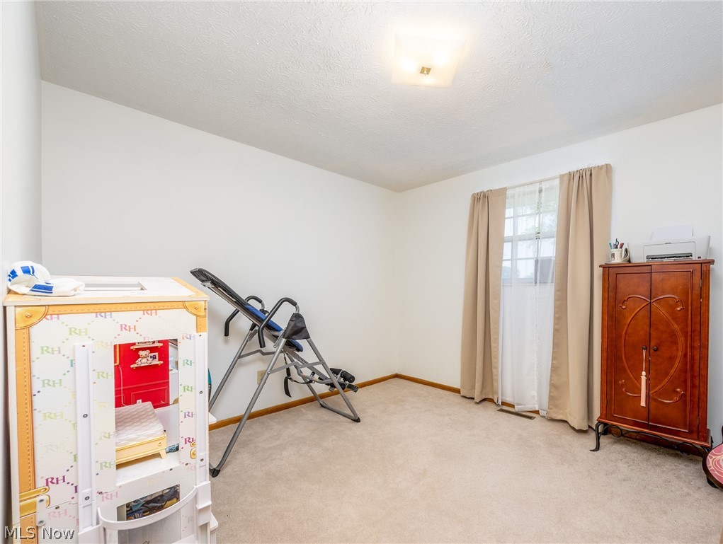 44 Teri Lane Little Hocking OH 45742