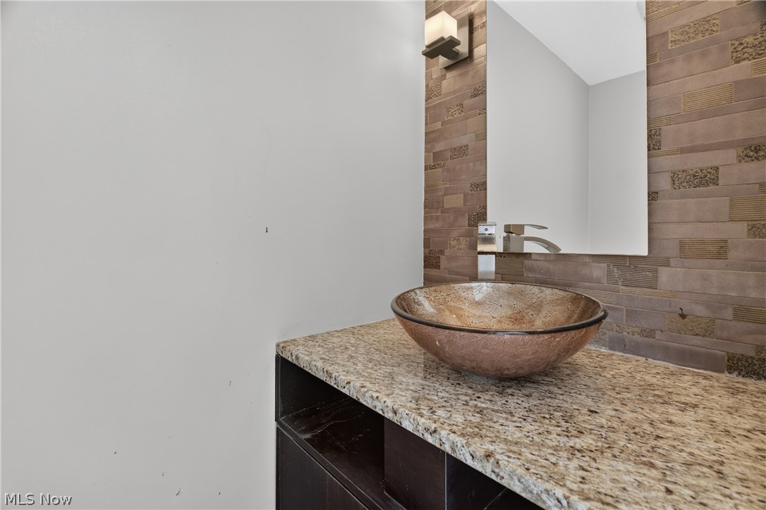 6613 Brookside Road Independence OH 44131