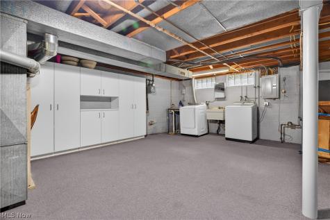 6613 Brookside Road Independence OH 44131