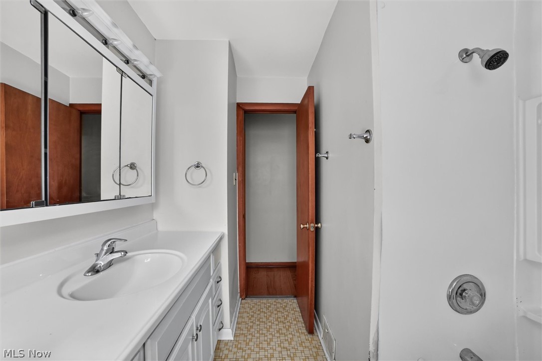 4109 Bluestone Road Cleveland Heights OH 44121