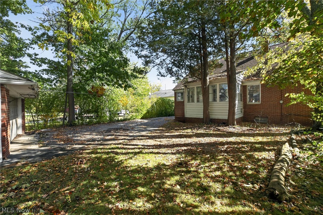 4109 Bluestone Road Cleveland Heights OH 44121