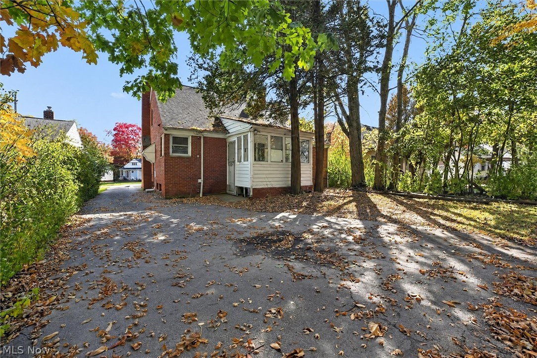 4109 Bluestone Road Cleveland Heights OH 44121