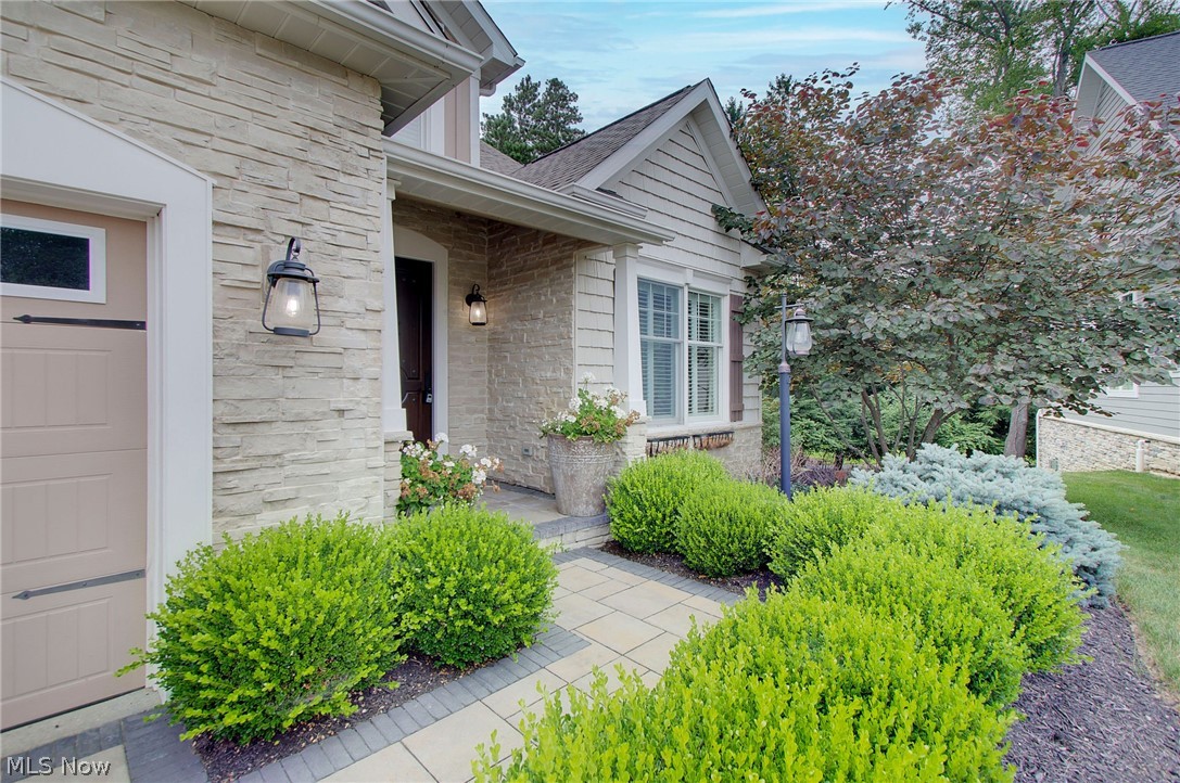 143 Relentless Way Hartville OH 44632