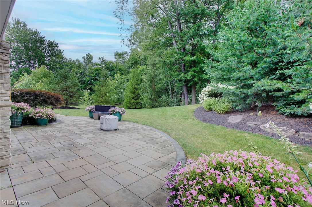 143 Relentless Way Hartville OH 44632