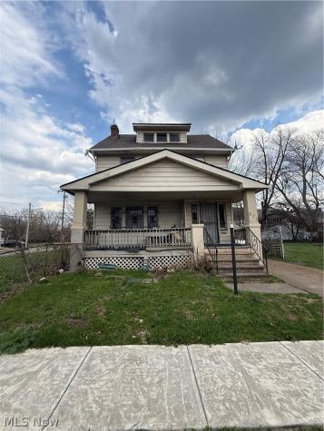 871 E 129th Street Cleveland OH 44108