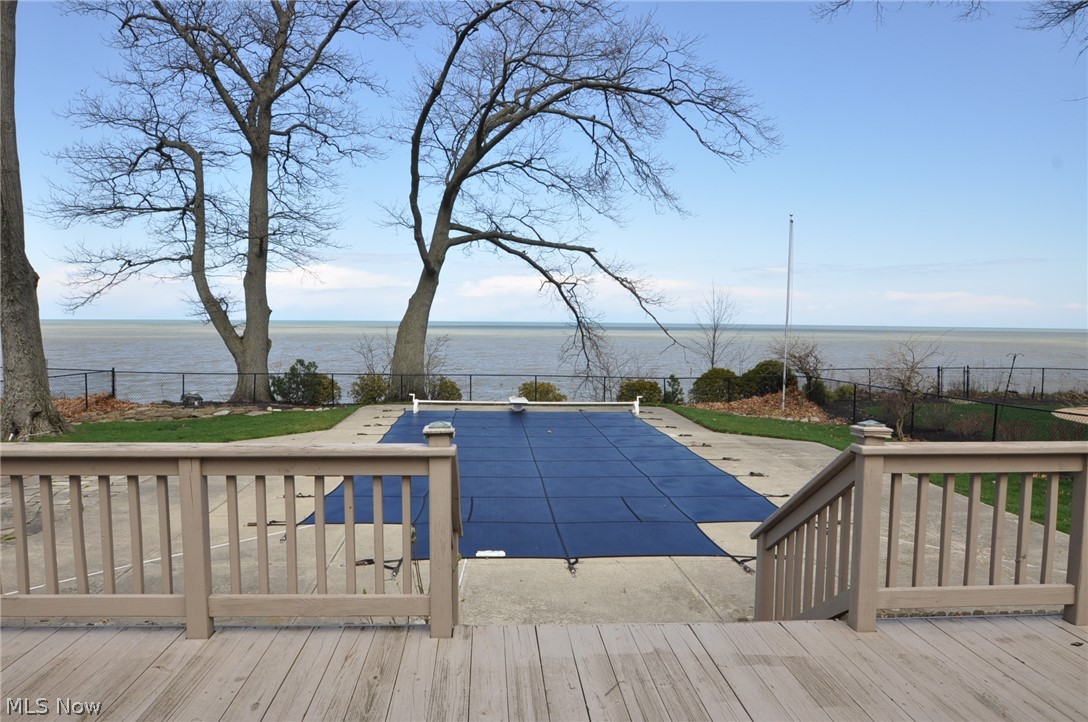 24446 Lake Road Bay Village OH 44140