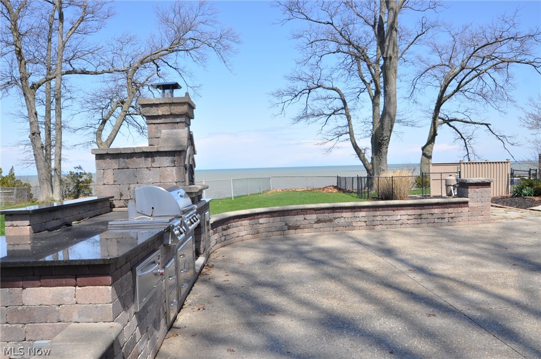 24446 Lake Road Bay Village OH 44140