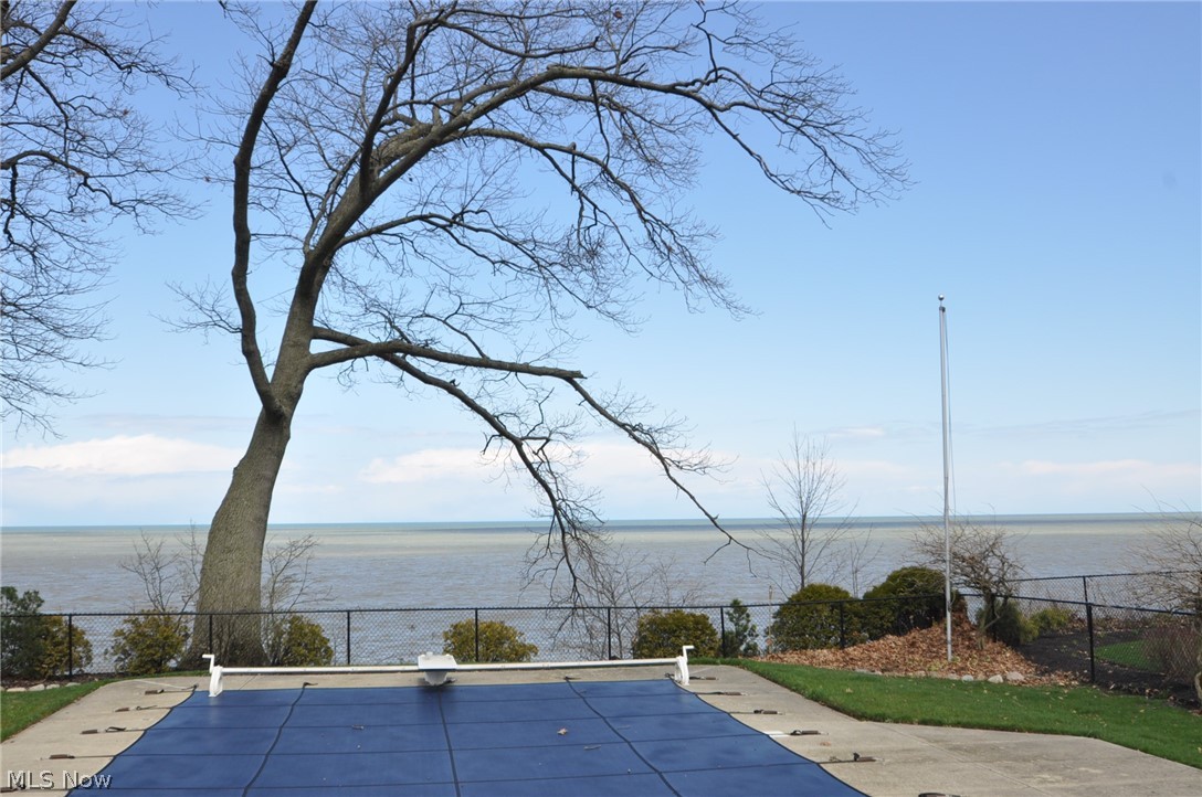 24446 Lake Road Bay Village OH 44140