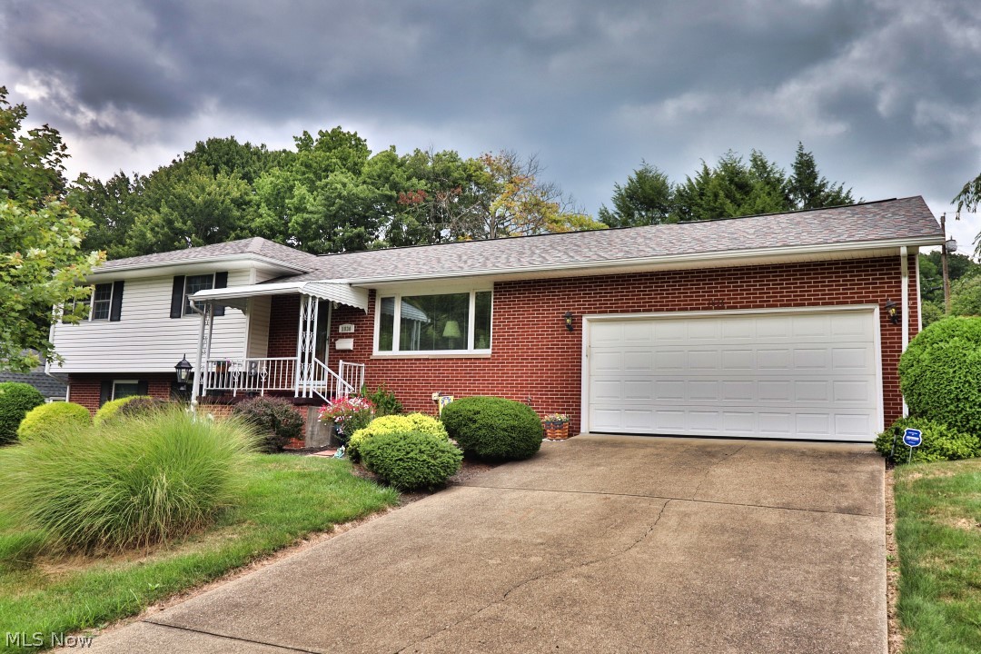 1836 Bayberry Lane Coshocton OH 43812