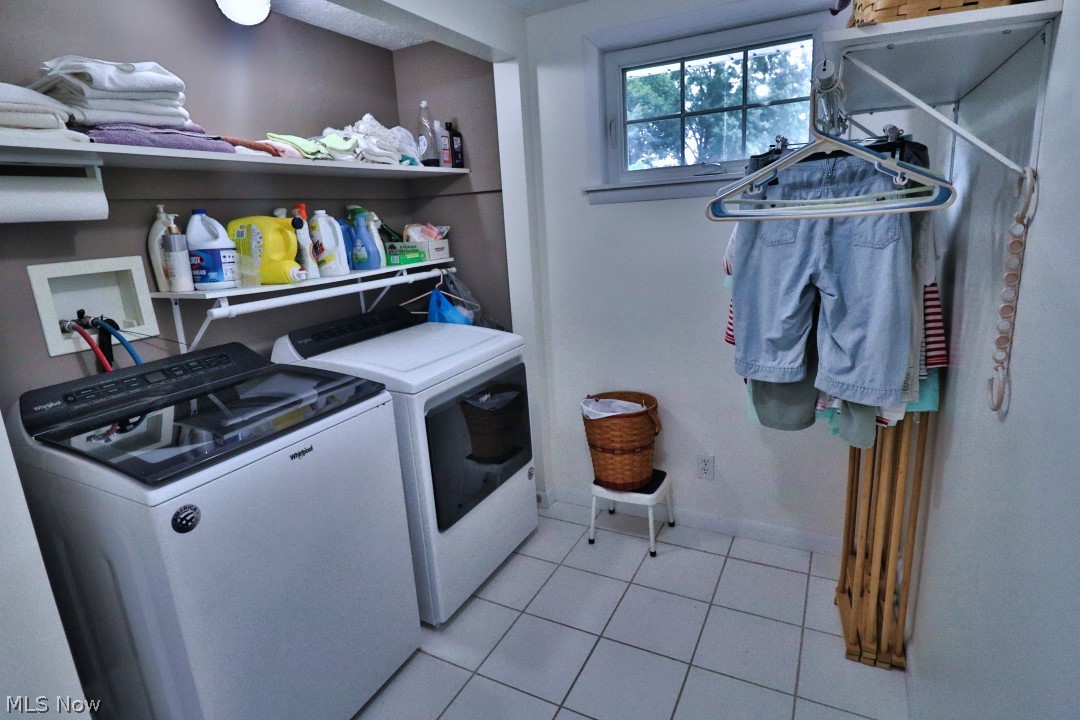 1836 Bayberry Lane Coshocton OH 43812