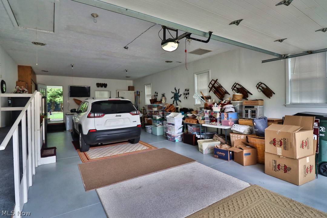 1836 Bayberry Lane Coshocton OH 43812