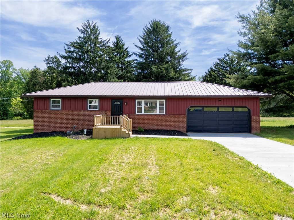 362 Jettie Avenue NE East Canton OH 44730