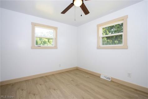 362 Jettie Avenue NE East Canton OH 44730