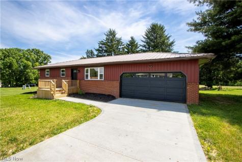 362 Jettie Avenue NE East Canton OH 44730