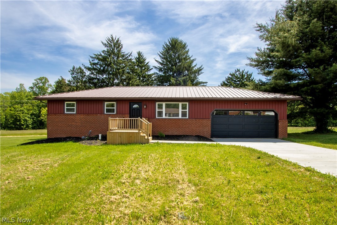 362 Jettie Avenue NE East Canton OH 44730