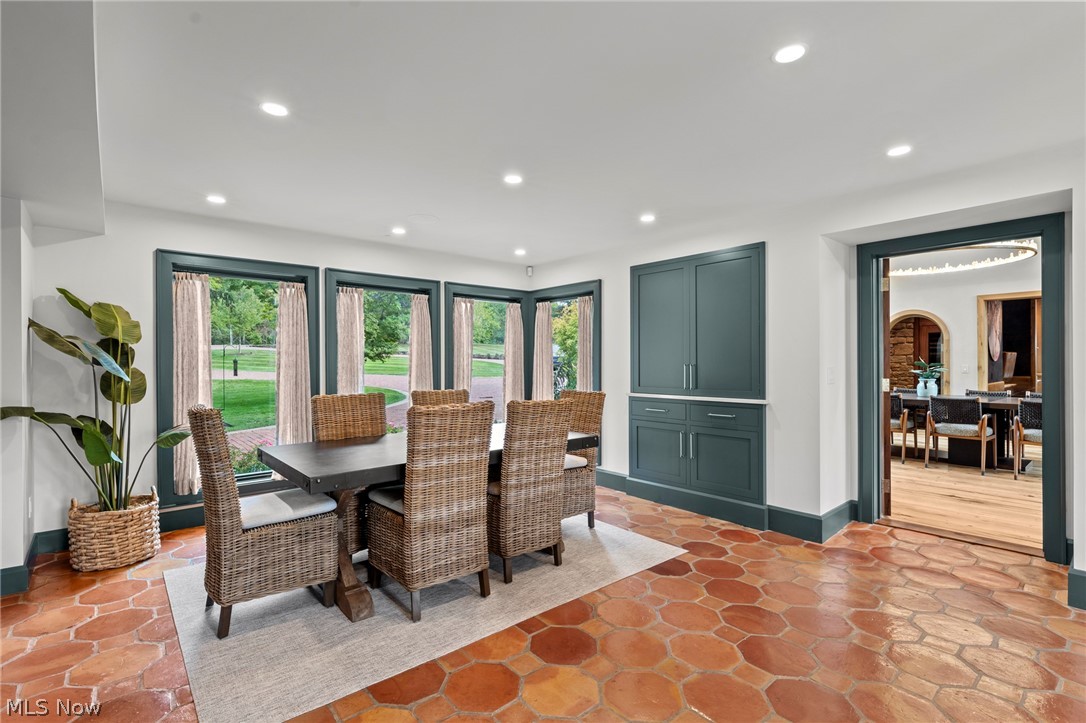 332 Timberidge Trail Gates Mills OH 44040
