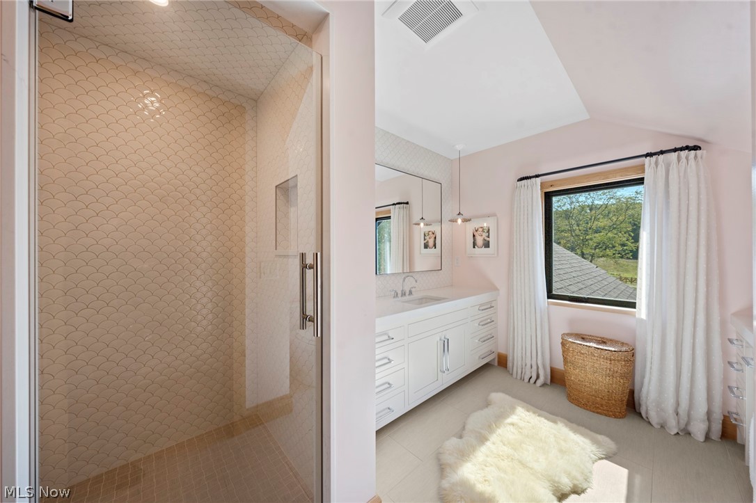 332 Timberidge Trail Gates Mills OH 44040