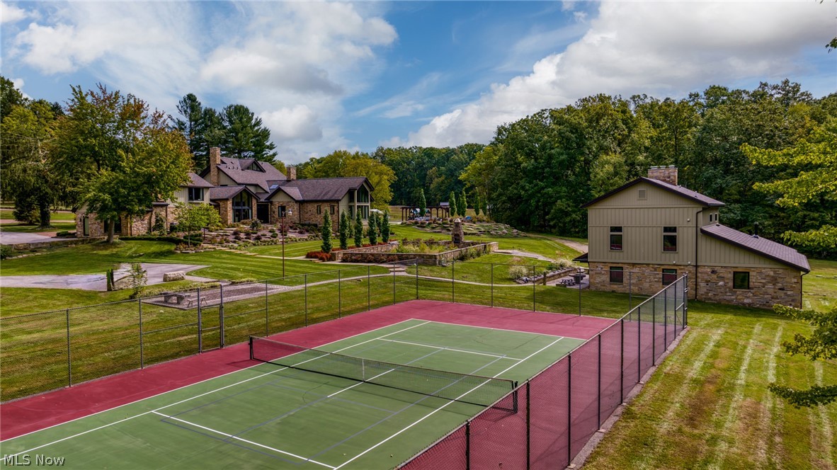 332 Timberidge Trail Gates Mills OH 44040