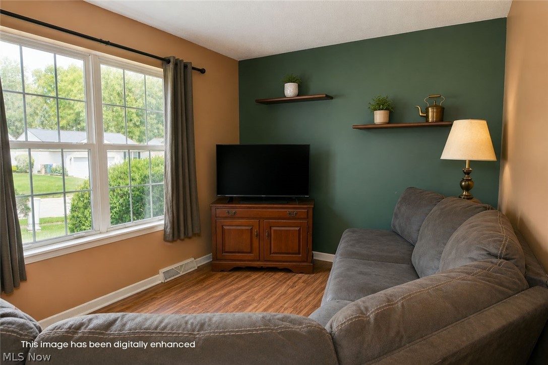906 Elizabeth Court Cuyahoga Falls OH 44221