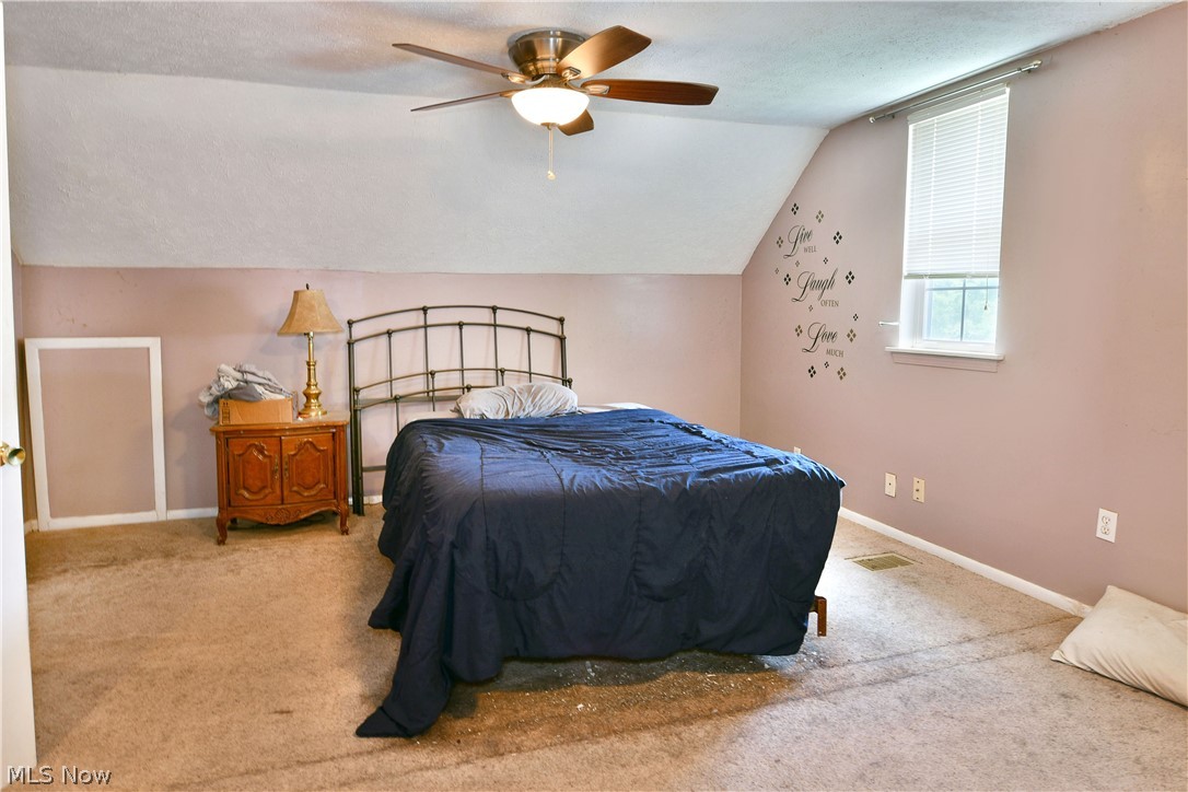 906 Elizabeth Court Cuyahoga Falls OH 44221