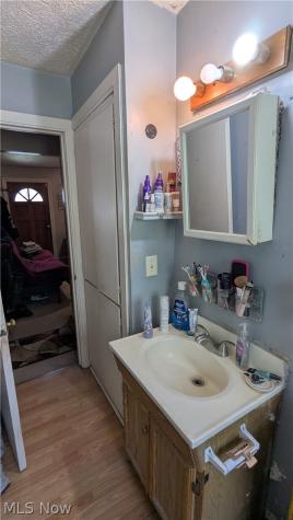 380 Emerald Avenue Mansfield OH 44907