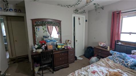 380 Emerald Avenue Mansfield OH 44907