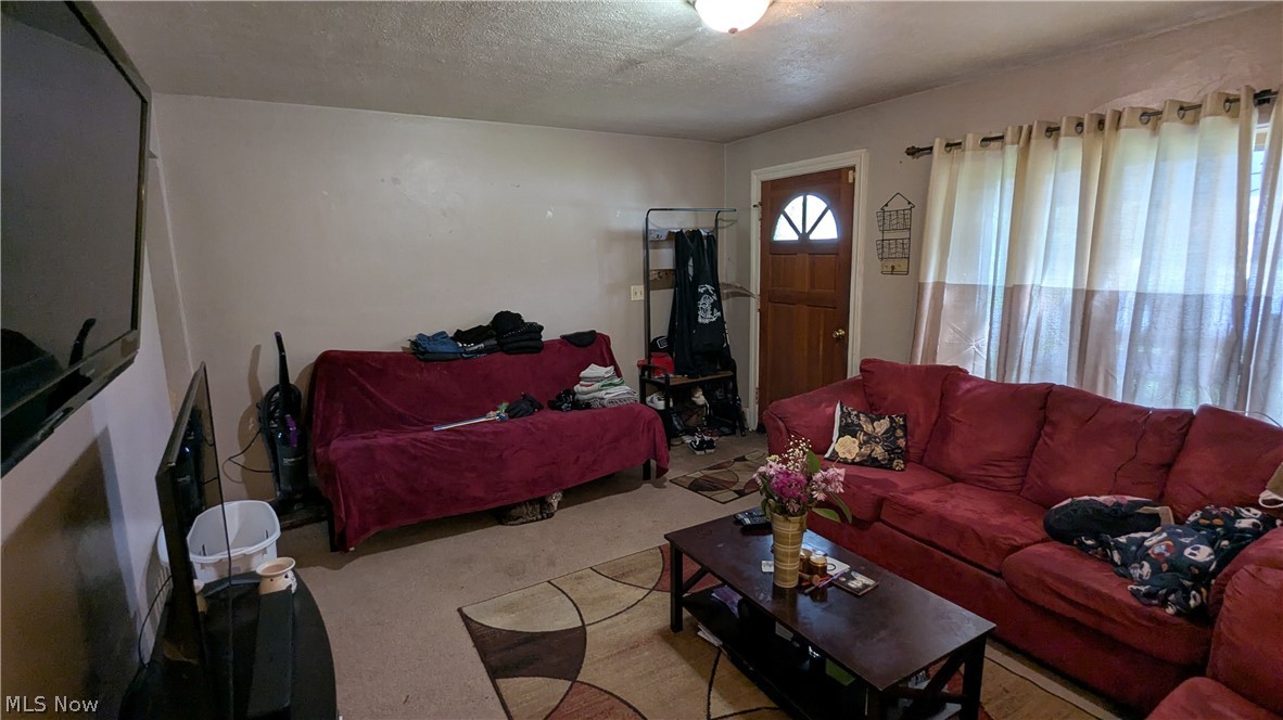 380 Emerald Avenue Mansfield OH 44907