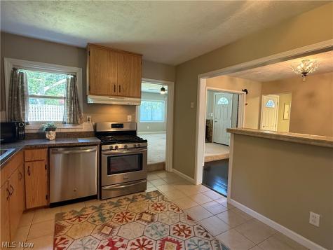 734 Hemlock Drive Euclid OH 44132