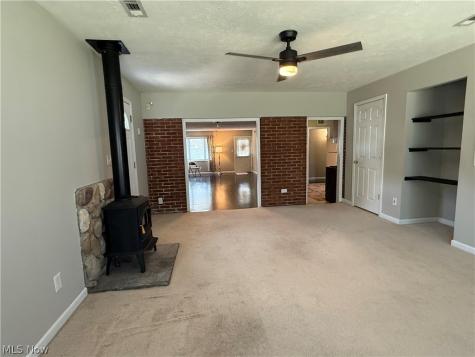 734 Hemlock Drive Euclid OH 44132