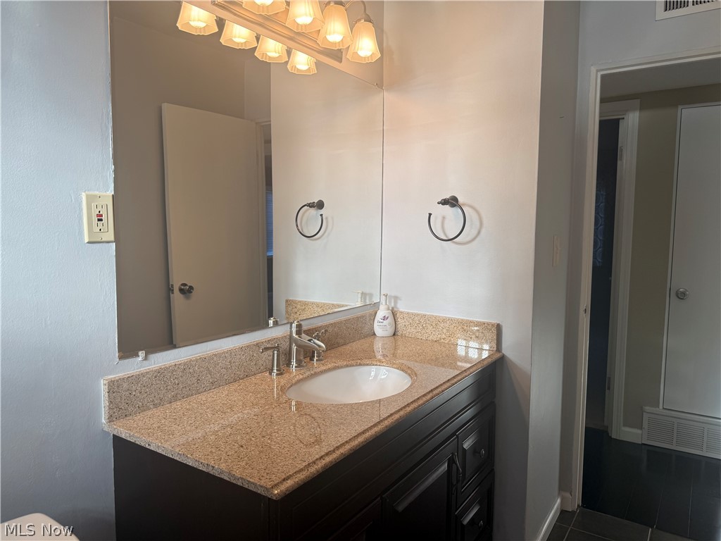 734 Hemlock Drive Euclid OH 44132