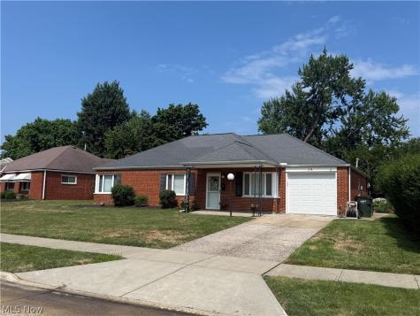734 Hemlock Drive Euclid OH 44132