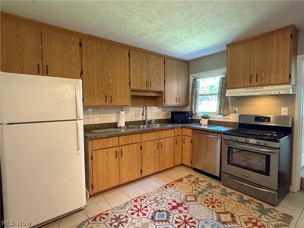 734 Hemlock Drive Euclid OH 44132